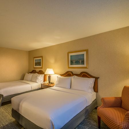 Holiday Inn Arlington At Ballston By Ihg Ngoại thất bức ảnh