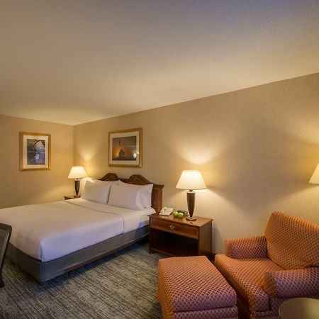 Holiday Inn Arlington At Ballston By Ihg Ngoại thất bức ảnh